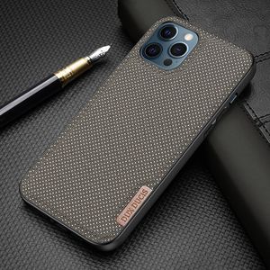 Dux Ducis Dux Ducis Fino etui pokrowiec pokryty nylonowym materiałem iPhone 12 Pro Max zielony 17