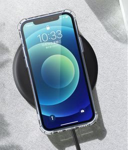 Ugreen Ugreen Protective Silicone Case gumowe elastyczne silikonowe etui pokrowiec iPhone 12 Pro Max przezroczysty 19