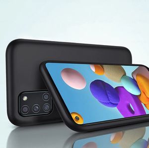 Hurtel Silicone Case elastyczne silikonowe etui pokrowiec Samsung Galaxy A21S czarny 12