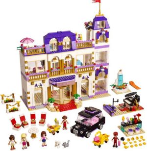 LEGO Grand Hotel w Heartlake (41101) 1