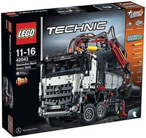 LEGO Technic MercedesBenz Arocs (42043) 1