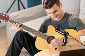 Mikrofon New Bee DM18 8