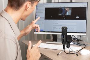 Mikrofon New Bee DM18 9