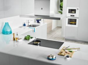 Kuchenka mikrofalowa Balay 3CG5172B0 4