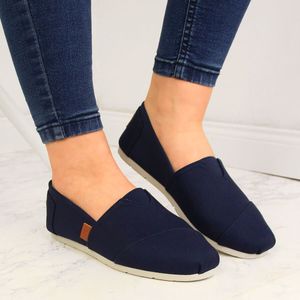 News Tenisówki damskie slip on tomsy granatowe NEWS 37 3