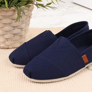 News Tenisówki damskie slip on tomsy granatowe NEWS 37 5