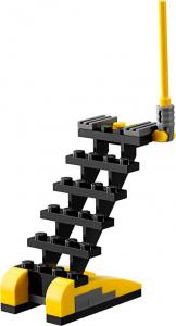 LEGO Star Wars Gwiezdny myśliwiec Naboo (75092) 8