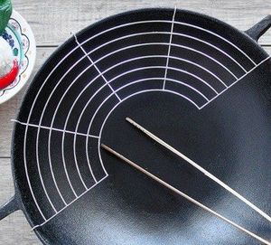 Patelnia Gipfel wok Soong Dynasty Żeliwna 30cm 2