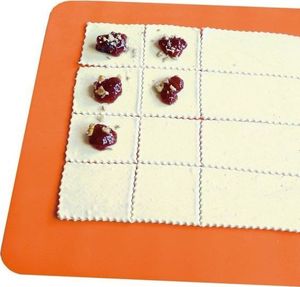 Kesper Stolnica silikonowa do ciasta mata pieczenia 50x40 2