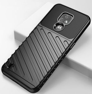 Hurtel Thunder Case elastyczne pancerne etui pokrowiec Motorola Moto E7 czarny 2