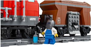 LEGO City HeavyHaul Train (60098) 10