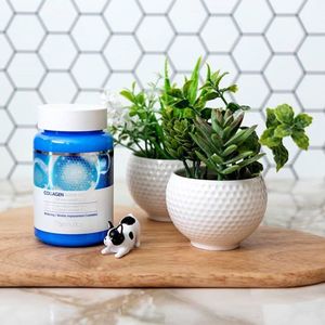 Farmstay Kolagenowa ampułka do twarzy 250ml 2