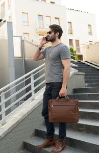 Torba McKlein Bridgeport 17" 11