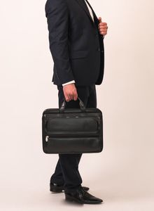 Torba McKlein Elston 17" 6