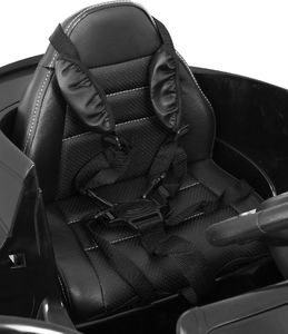 Ramiz Pojazd Mercedes Benz C63 AMG Czarny 11