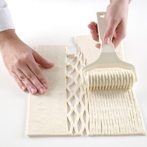 Hendi Rolka tnąca wałek do nacinania ciasta wzór siatki do tarty Kitchen Line 130x200mm - HENDI 515075 Rolka tnąca wałek do nacinania ciasta wzór siatki do tarty Kitchen Line 130x200mm - HENDI 515075 3