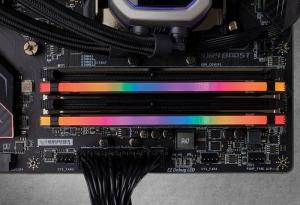 Pamięć Corsair Vengeance RGB PRO, DDR4, 32 GB, 3000MHz, CL16 (CMW32GX4M2D3000C16) 6