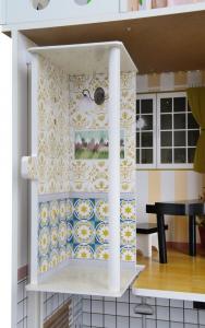 Funfit Drewniany domek dla lalek LED 120cm (2773) 10