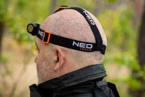 Latarka czołowa Neo 99-029 10