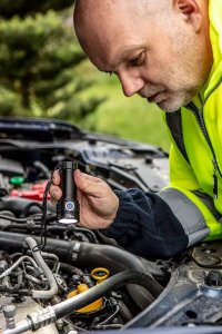 Latarka Neo akumulatorowa na USB, 3300 lm OSRAM P9 LED (99-037) 4