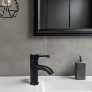 Bateria umywalkowa YokaHome stojąca czarny 2