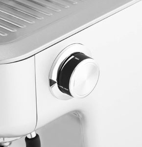 Ekspres ciśnieniowy Royal Catering RC-BCPM01 5