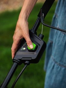 Kosiarka akumulatorowa Greenworks 40V Kosiarka akumulatorowa z napędem 46cm  zestaw, ładowarka + 1 akumulator 4Ah (GD40LM46SPK4) 4