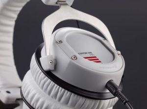 Słuchawki Beyerdynamic Custom One Pro Plus białe 5