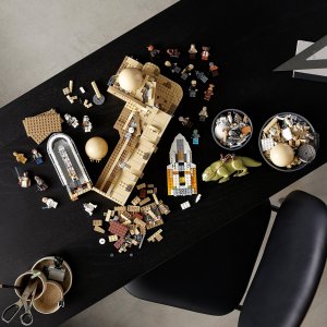 LEGO Star Wars Kantyna Mos Eisley (75290) 2