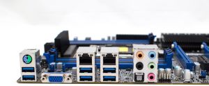 SuperMicro X10SRA-F (MBD-X10SRA-F-O) 8