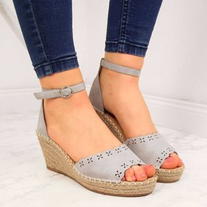 Evento Sandały damskie espadryle na koturnie szare eVento 39 3