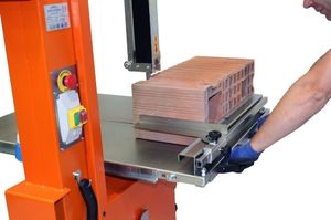 Norton Clipper NORTON CLIPPER CB511 PIŁA PILARKA PRZECINARKA TAŚMOWA MURARSKA STOŁOWA STOLIKOWA DO PUSTAKÓW BLOCZKÓW BUDOWLANA 1.8KW 230V 7