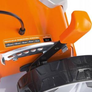 Daewoo DSC 4000 Wertykulator spalinowy do trawy areator 2w1 + 2 wałki metalowa obudowa 7