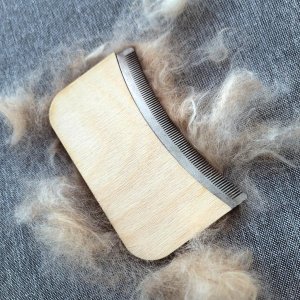 MT3CH ECO Brush PRO szczotka trymer zgrzebło do wyczesywania sierści podszerstka dla KOTA 6