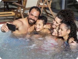 SPA ogrodowe Bestway Lay-Z-Spa Helsinki 180 cm x 66 cm (60025) 5