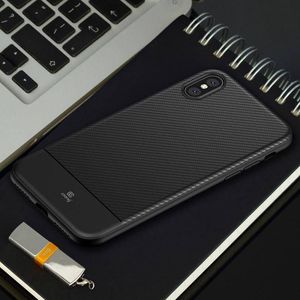 Crong Crong Prestige Carbon Cover - Etui iPhone Xs Max (czarny) 9