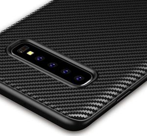 Crong Crong Prestige Carbon Cover - Etui Samsung Galaxy S10+ (czarny) 3