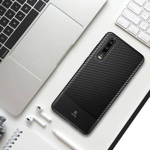 Crong Crong Prestige Carbon Cover - Etui Huawei P30 (czarny) 8