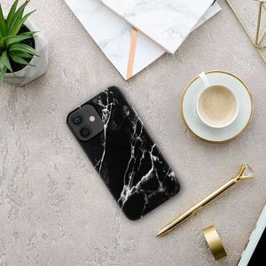 Crong Crong Marble Case - Etui iPhone 12 Mini (czarny) 3