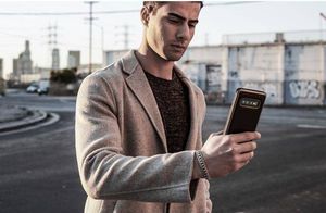 X-doria X-Doria Defense Lux - Etui aluminiowe Samsung Galaxy S10e (Drop test 3m) (Black Carbon Fiber) 10