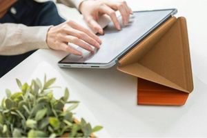 Etui na tablet Moshi Moshi VersaCover - Etui origami iPad Pro 11" (2020/2018) z ładowaniem Apple Pencil (Sienna Orange) 6