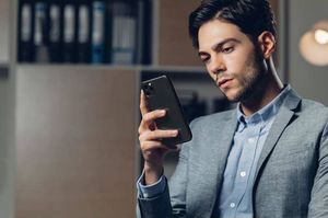 Moshi Moshi iGlaze - Etui iPhone 11 Pro (system SnapTo) (Armour Black) 15