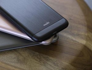 Moshi Moshi Armour - Etui aluminiowe iPhone 7 Plus (Gunmetal Gray) 11