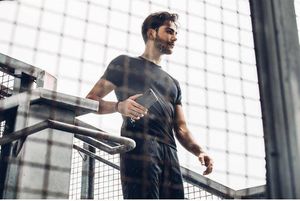 Moshi Moshi Altra - Etui z odpinaną smyczką iPhone 11 Pro (system SnapTo) (Shadow Black) 17