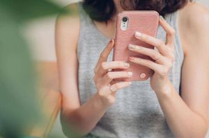 Moshi Moshi Vesta - Etui iPhone XR (Macaron Pink) 10