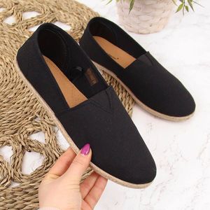 McKeylor Espadryle damskie tekstylne slip on czarne McKeylor 41 1