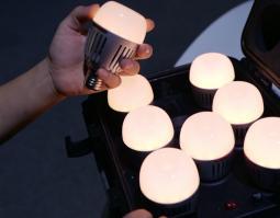 Aputure Accent B7c 19