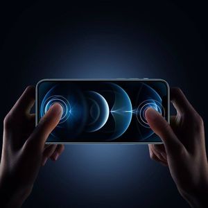 Nillkin Szkło hartowane pełnoekranowe Nillkin 2-in-1 HD do Apple iPhone 12 Mini uniwersalny 4