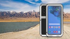 LOVE MEI Etui Love Mei Powerful do Samsung Galaxy S21 Ultra (Srebrne) uniwersalny 9