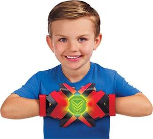 Figurka Playmates Toys Power Players Opaski Na Ręce Axel'a "Power Bandz" 2